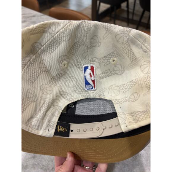 New Era Boston Celtics 2023-24 NBA Champions Snapback Hat Beige Script OSFM - Picture 3 of 6